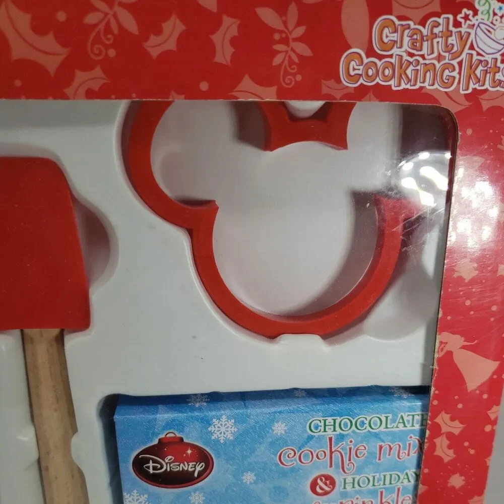 Disney Cookies for Santa Kit Decorative Plate Mickey Cutter Spatula DO NOT EAT